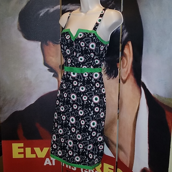 Sourpuss Batty Eyeballs Curve Hugging Spooktacular Pencil Dress w Green Trim - Picture 3 of 7